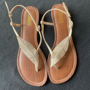 Carlos Santana Gold Feather Sandal